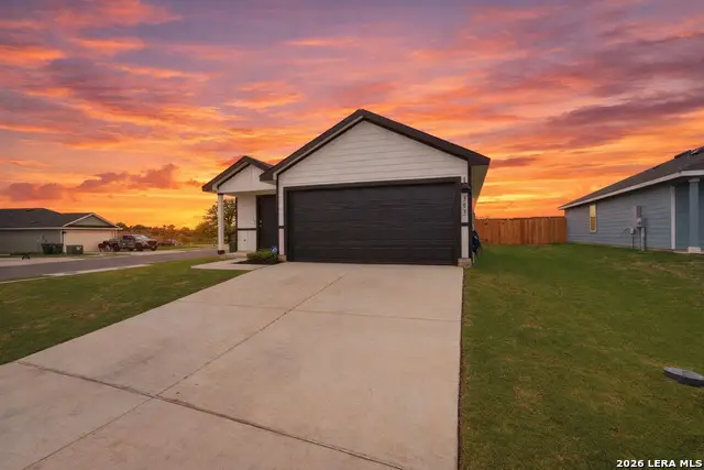 303 Wild Goose, Luling, TX 78648 - #1