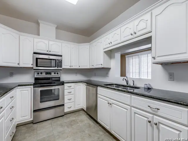 1 Towers Park Ln #1917, San Antonio, TX 78209 - #3