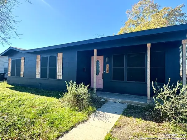 219 Bushick Dr, San Antonio, TX 78223