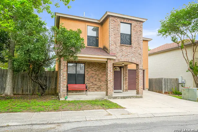 8942 Kenton Ct, San Antonio, TX 78240 - #2
