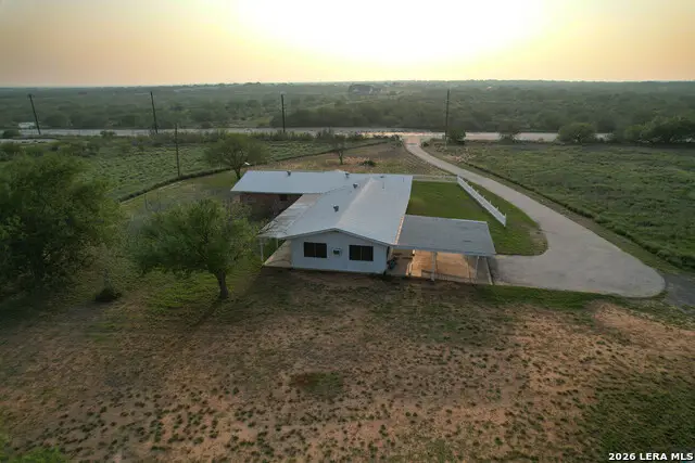 2923 Fm 186, Carrizo Springs, TX 78834 - #3