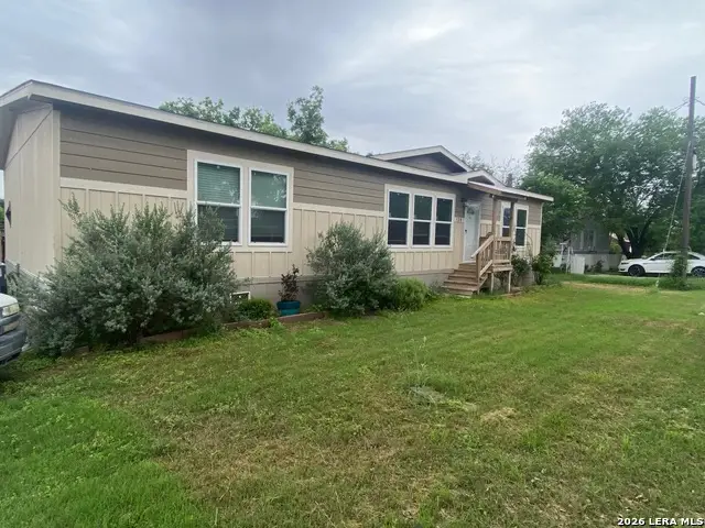 120 James, Sabinal, TX 78881 - #2
