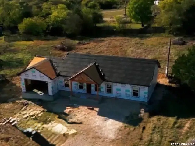 106 Valley Oaks Ln, Kerrville, TX 78028 - #3