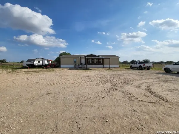 25216 Campbellton, San Antonio, TX 78264