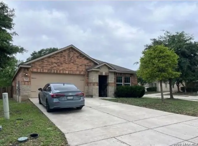 7747 Watersedge Cv, San Antonio, TX 78254 - #1
