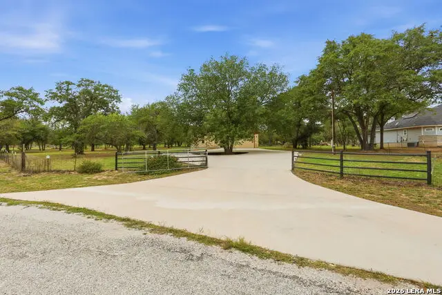 306 County Road 6876, Natalia, TX 78059 - #2