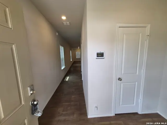 465 Middle Green Loop, Floresville, TX 78114 - #2