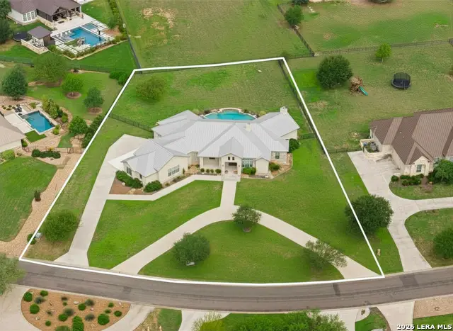140 Entre Rios Blvd, New Braunfels, TX 78132 - #1