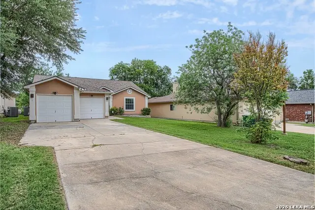 4010 Stahl Rd, San Antonio, TX 78217 - #2