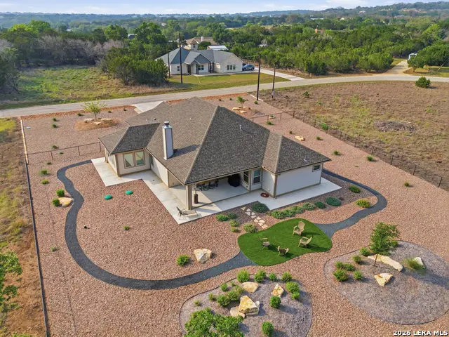 326 Park Rd, Bandera, TX 78003 - #1