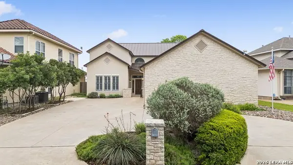 514 Oakland Hills Ln, Kerrville, TX 78028