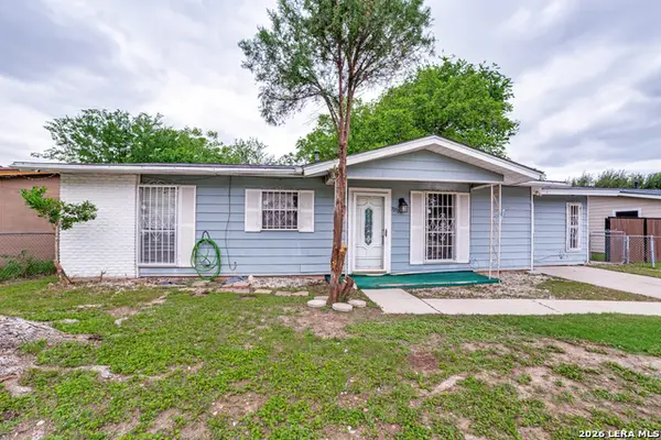 7070 Greenberry Dr, San Antonio, TX 78227