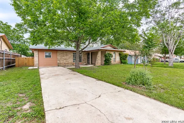 4807 Guadalajara Dr, San Antonio, TX 78233
