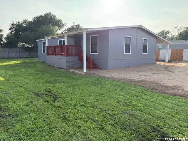 104 Bluebonnet Dr, Boerne, TX 78015 - #1