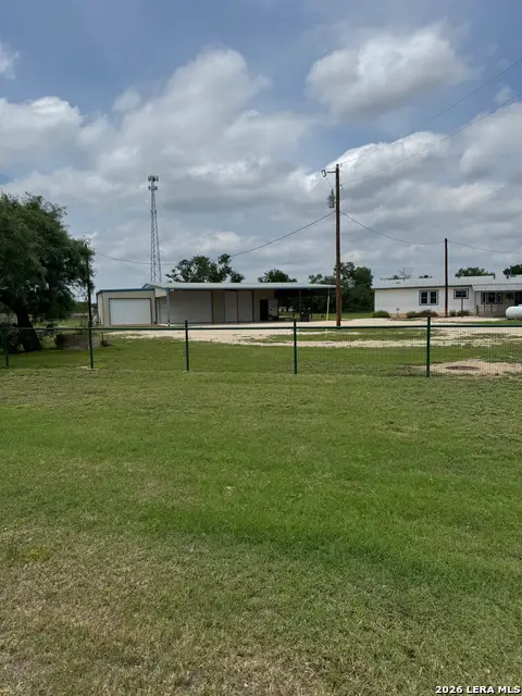 3707 Fm 2676, Hondo, TX 78861 - #1