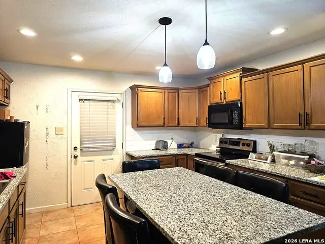 9406 Sugarloaf, San Antonio, TX 78245 - #3