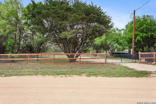 799 River Bend Road, Bandera, TX 78003