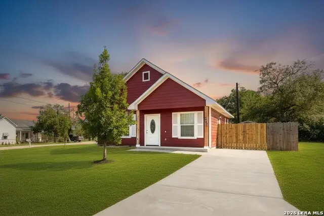 1628 Armstrong, Luling, TX 78648 - #1
