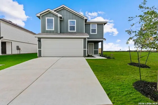 1027 Gladys Run, Seguin, TX 78155