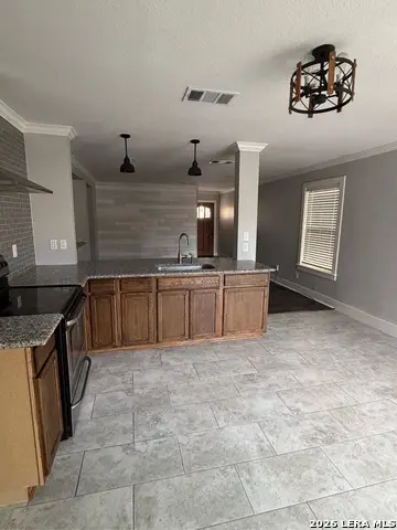 2154 Sunbend Falls, San Antonio, TX 78224 - #2
