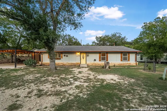 133 Alamo, Pipe Creek, TX 78063 - #1