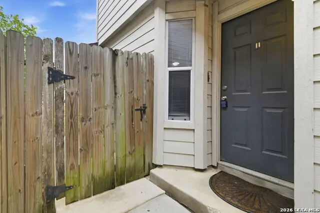 6806 Grapevine Lk, San Antonio, TX 78244 - #3
