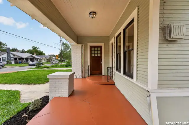 619 W Kings Hwy, San Antonio, TX 78212 - #3