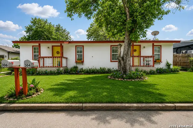 306 E Lindbergh Blvd, Universal City, TX 78148 - #2
