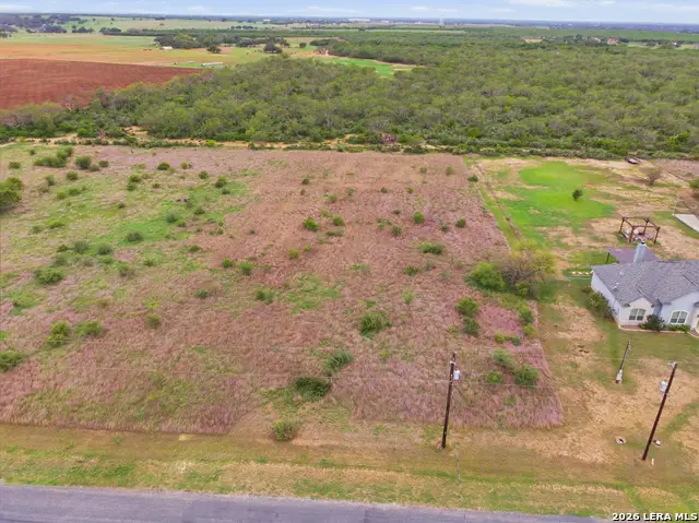 157 Gentle Breeze, Floresville, TX 78114 - #1