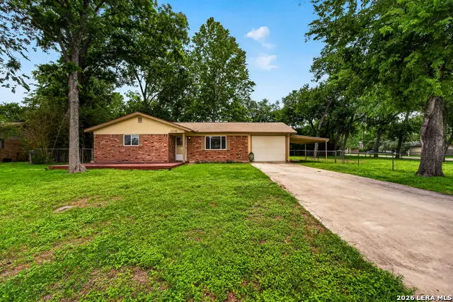 108 Woods End, New Braunfels, TX 78130 - #1