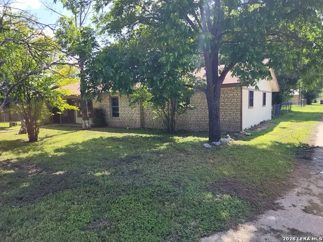 235 N 12th St, Junction, TX 76849 - #2