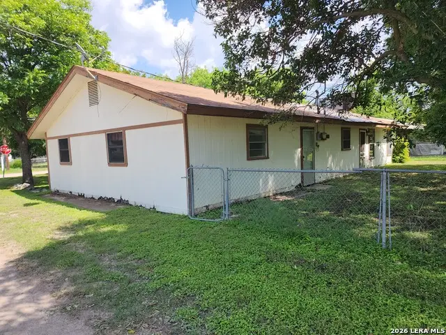 235 N 12th St, Junction, TX 76849 - #3