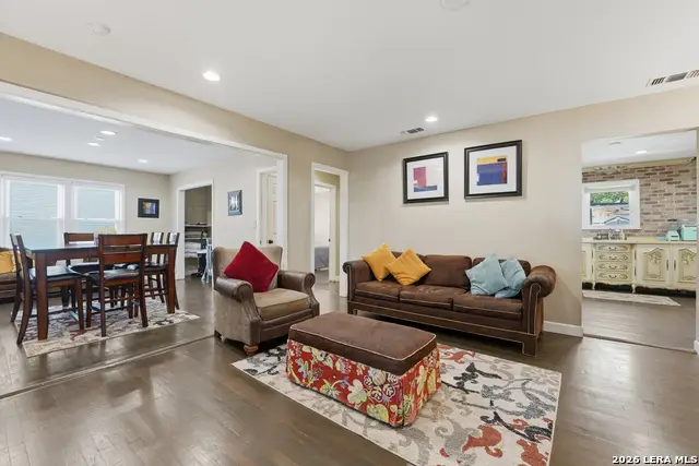 1236 S Academy Ave, New Braunfels, TX 78130 - #3