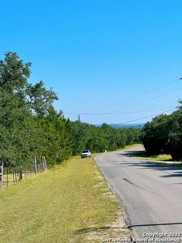 420 Spring St, Spring Branch, TX 78070 - #1