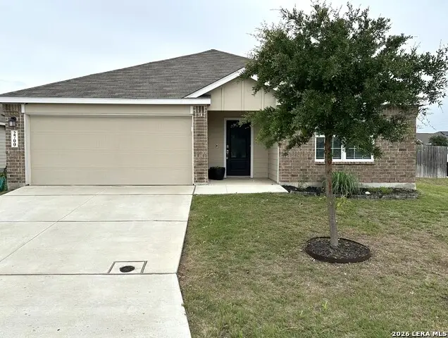 2700 La Mundial St, Seguin, TX 78155 - #1