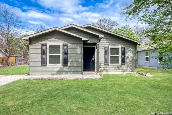 126 N San Ignacio, San Antonio, TX 78237