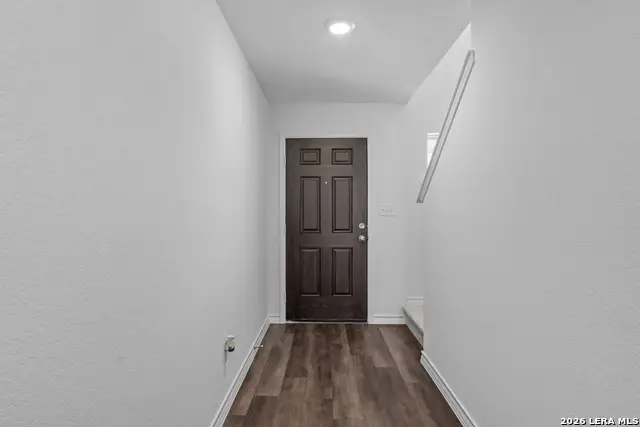 8212 Smithers Avenue, San Antonio, TX 78252 - #2