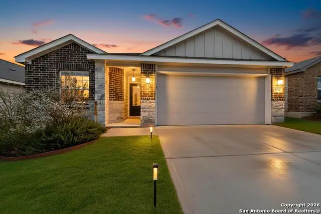 6806 Bale Rdg, San Antonio, TX 78252 - #1