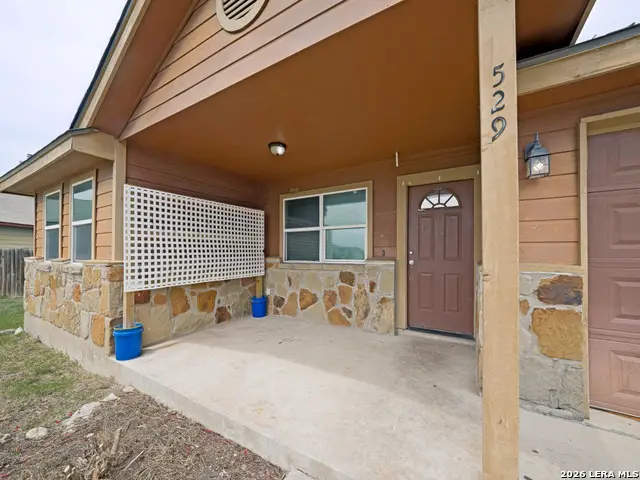 529 Indian Crossing, Jourdanton, TX 78026 - #2