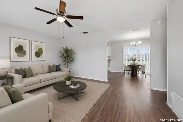 206 Balboa Dr, Universal City, TX 78148 - #3