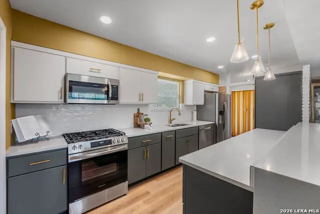 138 Southill Rd, San Antonio, TX 78201 - #2