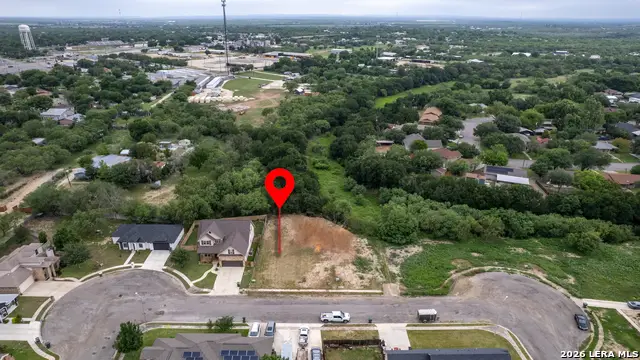 19 Rio Seco Dr, Uvalde, TX 78801 - #2