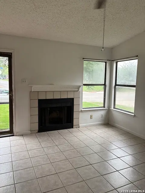 6201 Valley Bay Dr, San Antonio, TX 78250 - #3