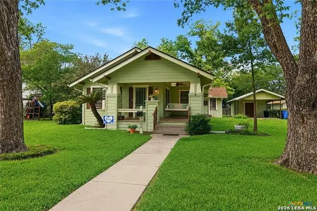 808 E Krezdorn, Seguin, TX 78155 - #2