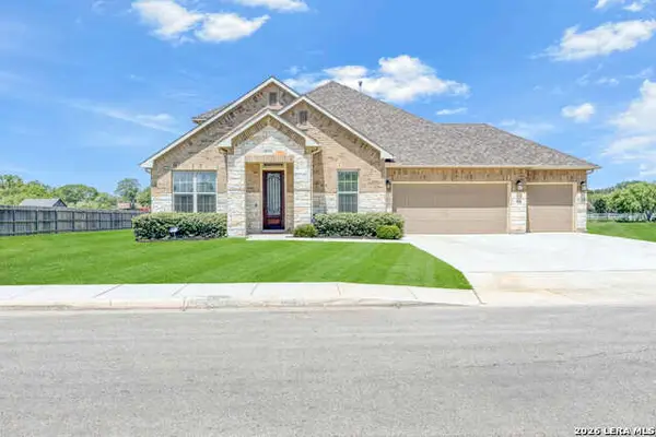 5021 Tupelo Row, San Antonio, TX 78263