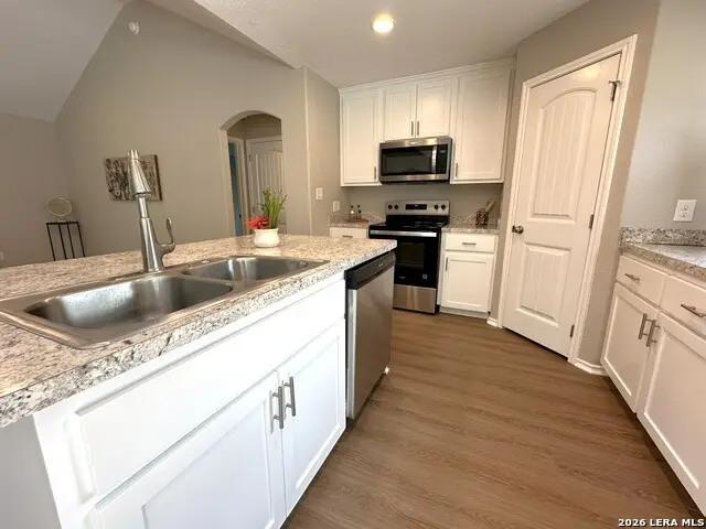 1878 Winding Creek Trl, Spring Branch, TX 78070 - #3