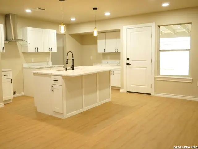 367 Concio St, San Antonio, TX 78227 - #3