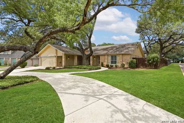 14402 Tara Oak St, San Antonio, TX 78231