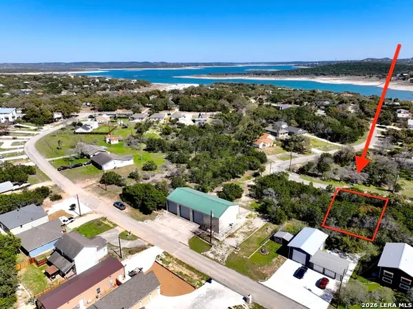 1841 Canyon Lake Dr, Canyon Lake, TX 78133