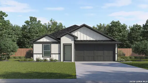 1010 Gladys Run, Seguin, TX 78155